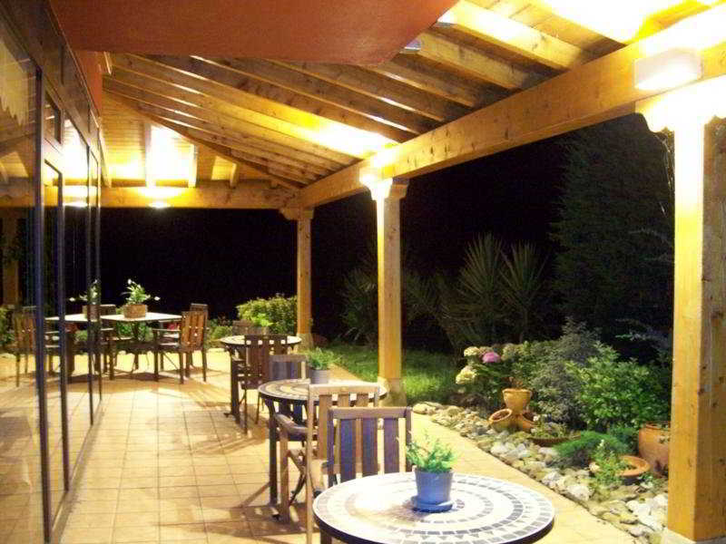 Aire De Ruesga Hotel Restaurant foto